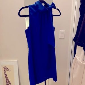 Blue neck bow dress